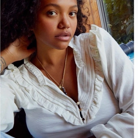 Nation LTD Tops - Nation, QUINTANA, yoked tee, medium, nwt, ivory